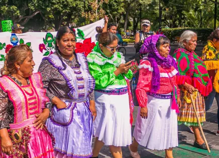 Reformas de Morena dejan descontento en pueblos indígenas