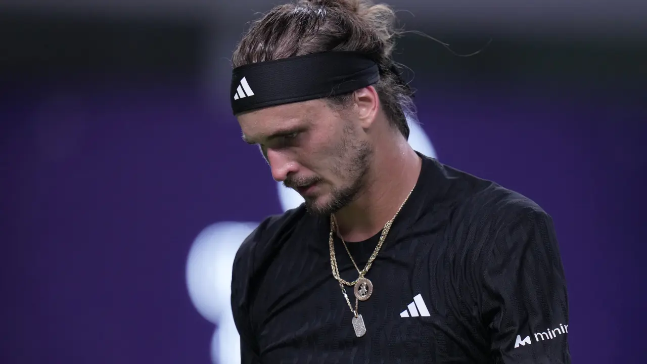 Arthur Rinderknech sorprende al vencer a Zverev en Shanghái