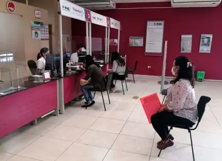 Reabre INE citas para nuevas credenciales