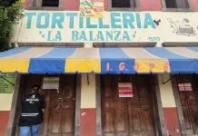 Clausuran  tortillería La Balanza por fuerte olor a gas