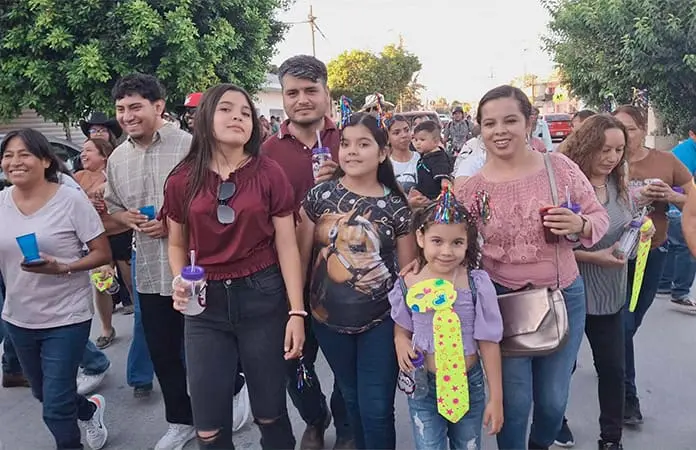 Con callejoneada terminan festejos de San Francisco