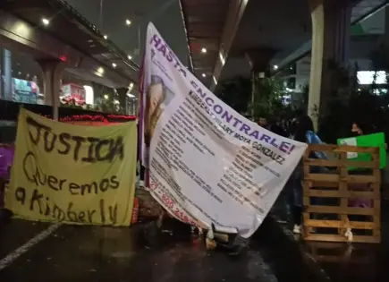 Detienen a un hombre por la desaparición de Kimberly, alumna del CCH Naucalpan