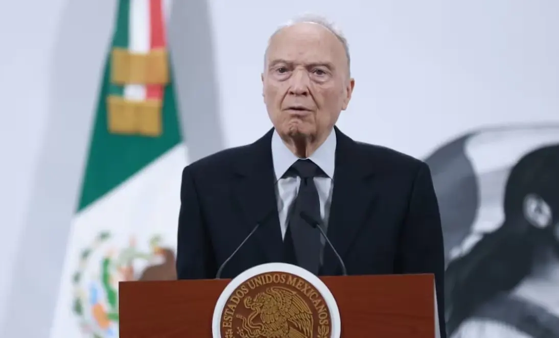 Alejandro Gertz Manero renuncia a la FGR