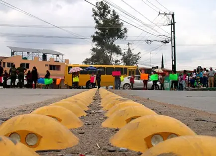 Interviene la SSPC 30 cruces peatonales Interviene la SSPC 30 cruces peatonales