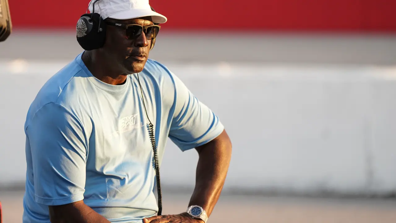 NASCAR pide conciliación judicial por demanda antimonopolio