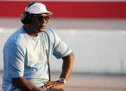 NASCAR pide conciliación judicial por demanda antimonopolio