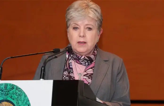 Semarnat reconoce impacto del Tren Maya en cenotes