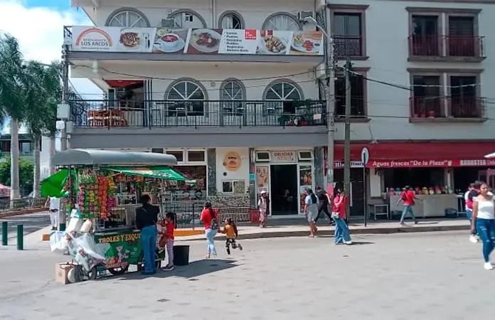 Caen ventas en negocios