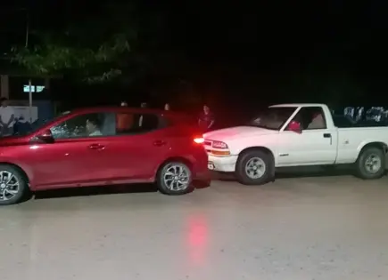 Dos choques casi seguidos en la Emiliano Zapata dejan un lesionado Dos choques casi seguidos en la Emiliano Zapata dejan un lesionado