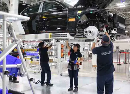 Producción de autopartes retrocede un 5.4% de enero a agosto Producción de autopartes retrocede un 5.4% de enero a agosto