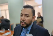 &iquest;Qui&eacute;n lo calific&oacute; para calificarnos?, cuestiona Serrano tras ser reprobado