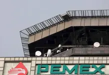 Pemex dio contrato a empresa del presidente de Miss Universo