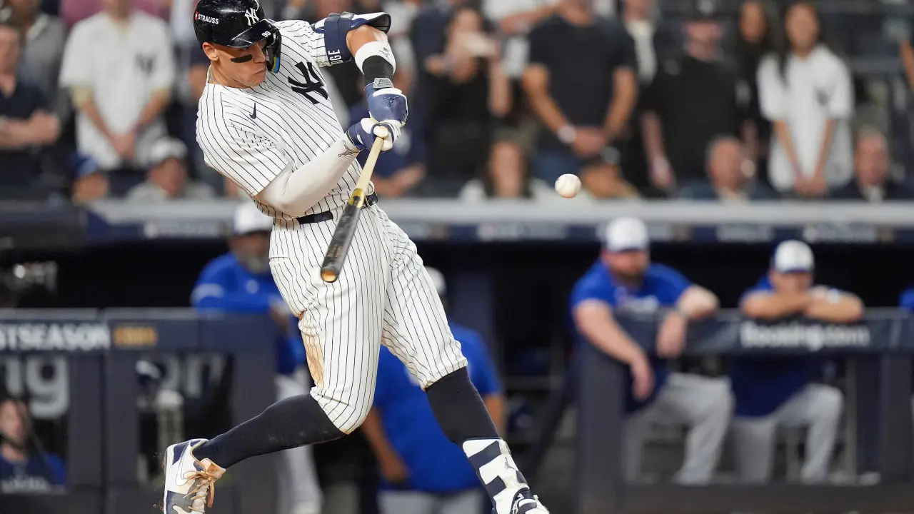 Aaron Judge se convierte en héroe de los Yankees con remontada ante Azulejos