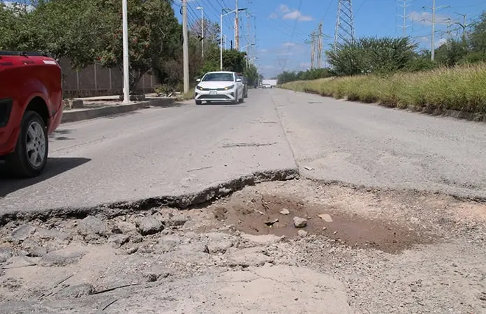 Aprovechan baches para robos en la ZI