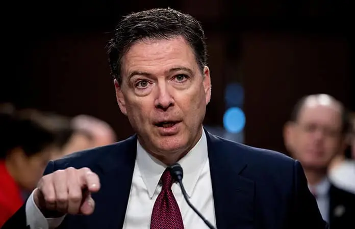 James Comey se declara inocente, en caso penal