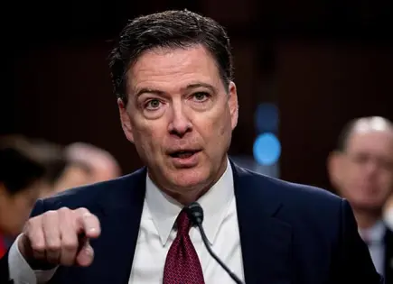 James Comey se declara inocente, en caso penal