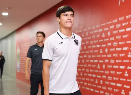 Juárez activa cláusula de compra de Diego Ochoa de Chivas