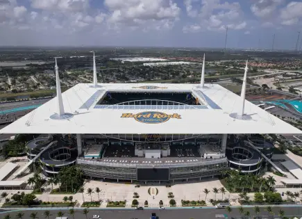 La Liga de España llevará a Barcelona y Villarreal a jugar en Miami