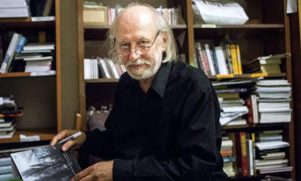 László Krasznahorkai, el genio detrás del terror apocalíptico