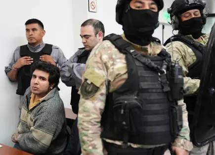 Sentencia de 10 años por intento de asesinato a expresidenta argentina Sentencia de 10 años por intento de asesinato a expresidenta argentina