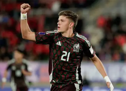 Tahiel Jiménez, hijo de exfutbolista, destaca en Mundial Sub-20 Tahiel Jiménez, hijo de exfutbolista, destaca en Mundial Sub-20