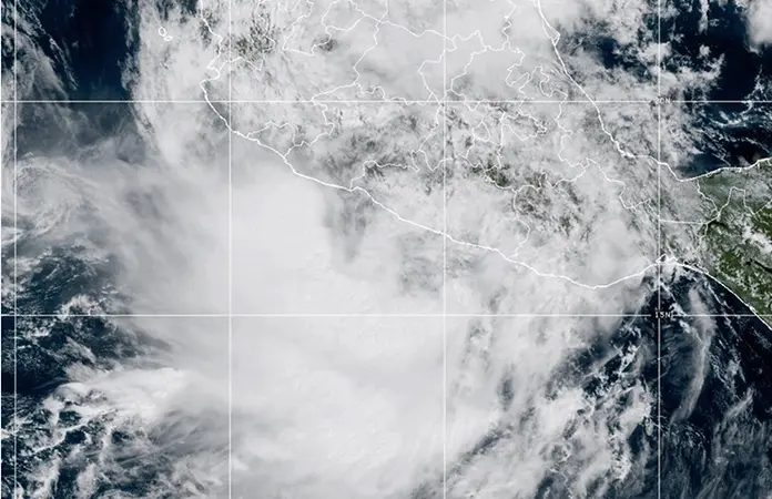 Tormenta tropical Raymond se forma en costas de Guerrero
