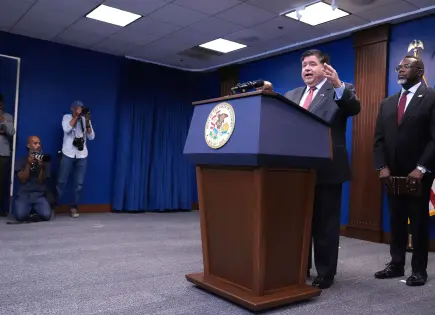 Trump acusa a autoridades de Chicago de oponerse a despliegue de Guardia Nacional Trump acusa a autoridades de Chicago de oponerse a despliegue de Guardia Nacional
