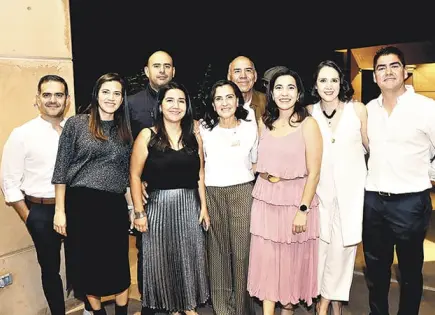 ¡CELEBRA EN GRANDE SU CUMPLEAÑOS! ¡CELEBRA EN GRANDE SU CUMPLEAÑOS!