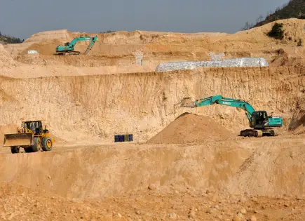 China anuncia restricciones a exportaciones de tierras raras y minerales estratégicos