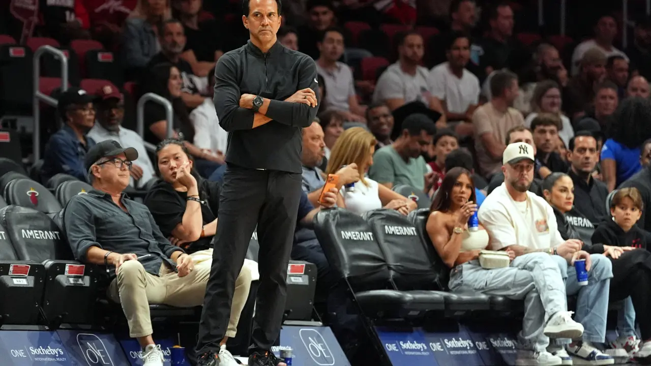 Erik Spoelstra favorito para dirigir a la selección masculina en Los Ángeles 2028