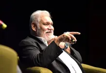 Joaquín Cosío califica de imbéciles o pejetarados a defensores de AMLO