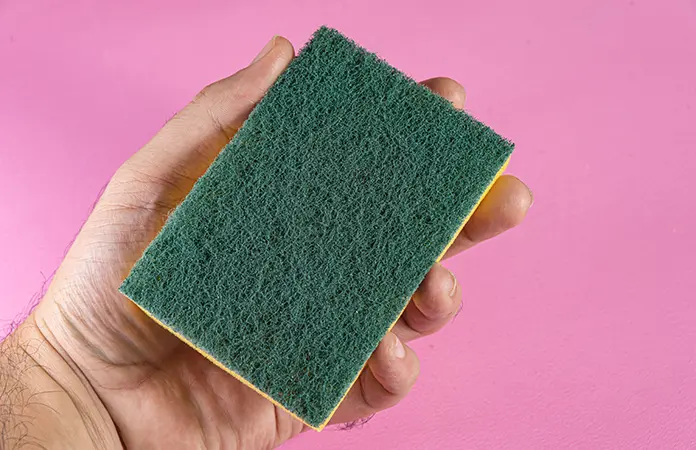 Recomendaciones para mantener la esponja de cocina libre de bacterias