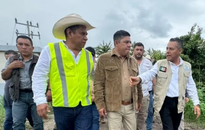 Supervisa Gallardo atención a familias afectadas en la Huasteca