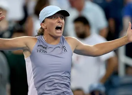 Iga Swiatek vence a Madison Keys en las Finales de la WTA en Riad