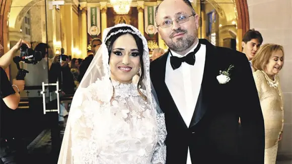 UNEN SUS VIDAS UNEN SUS VIDAS PARA SIEMPRE