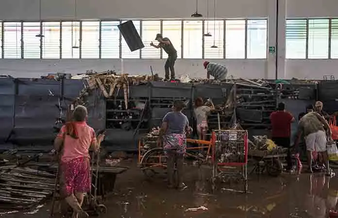 Desesperación lleva a la rapiña