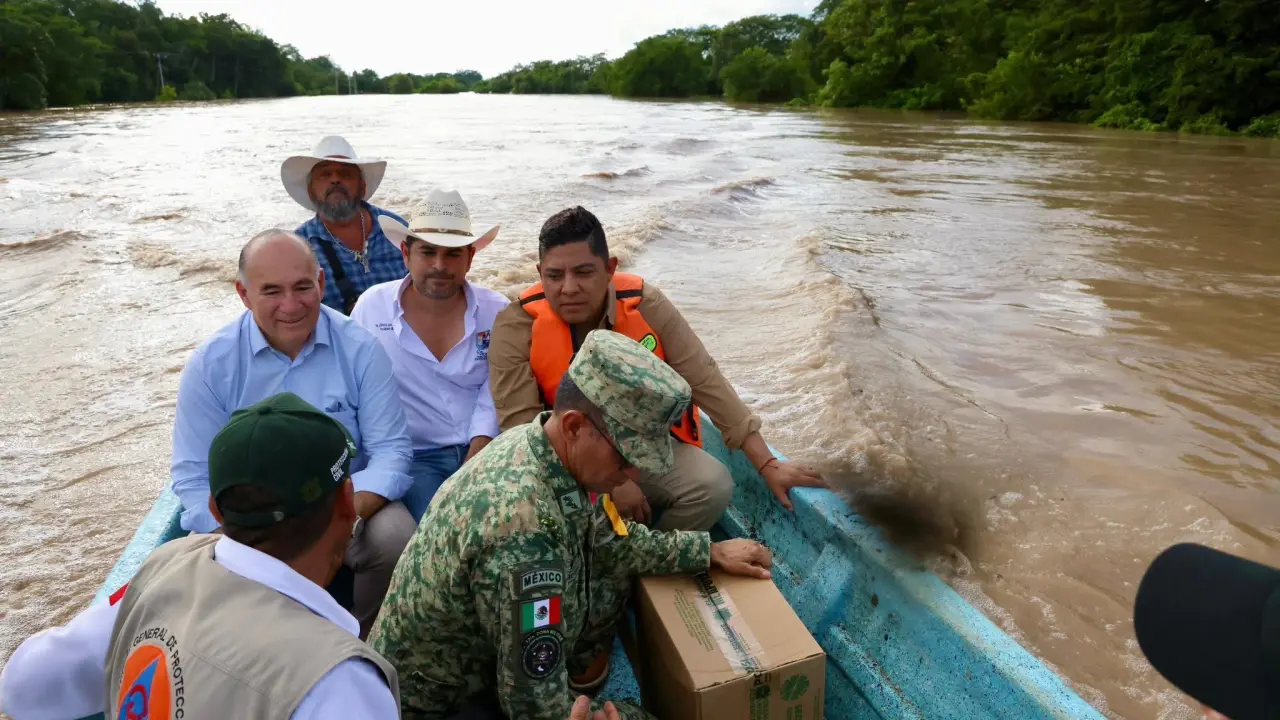Galindo niega tintes mediáticos en gira con el gobernador
