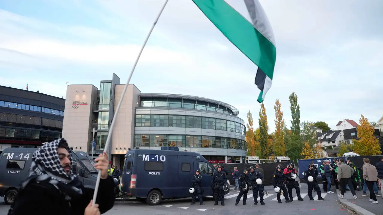 Manifestantes pro-Palestina encienden protestas en Noruega