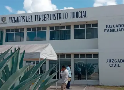 Denuncian a un juez de lo Familiar