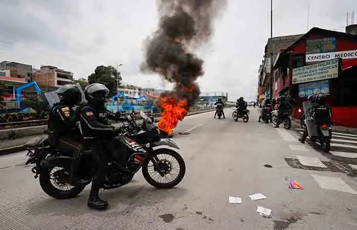 Ecuador protesta contra D. Novoa