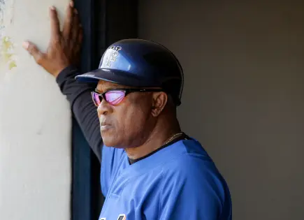 Fallece Santos Alomar, leyenda del béisbol de las Grandes Ligas