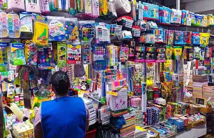 Se alista combate a la piratería china