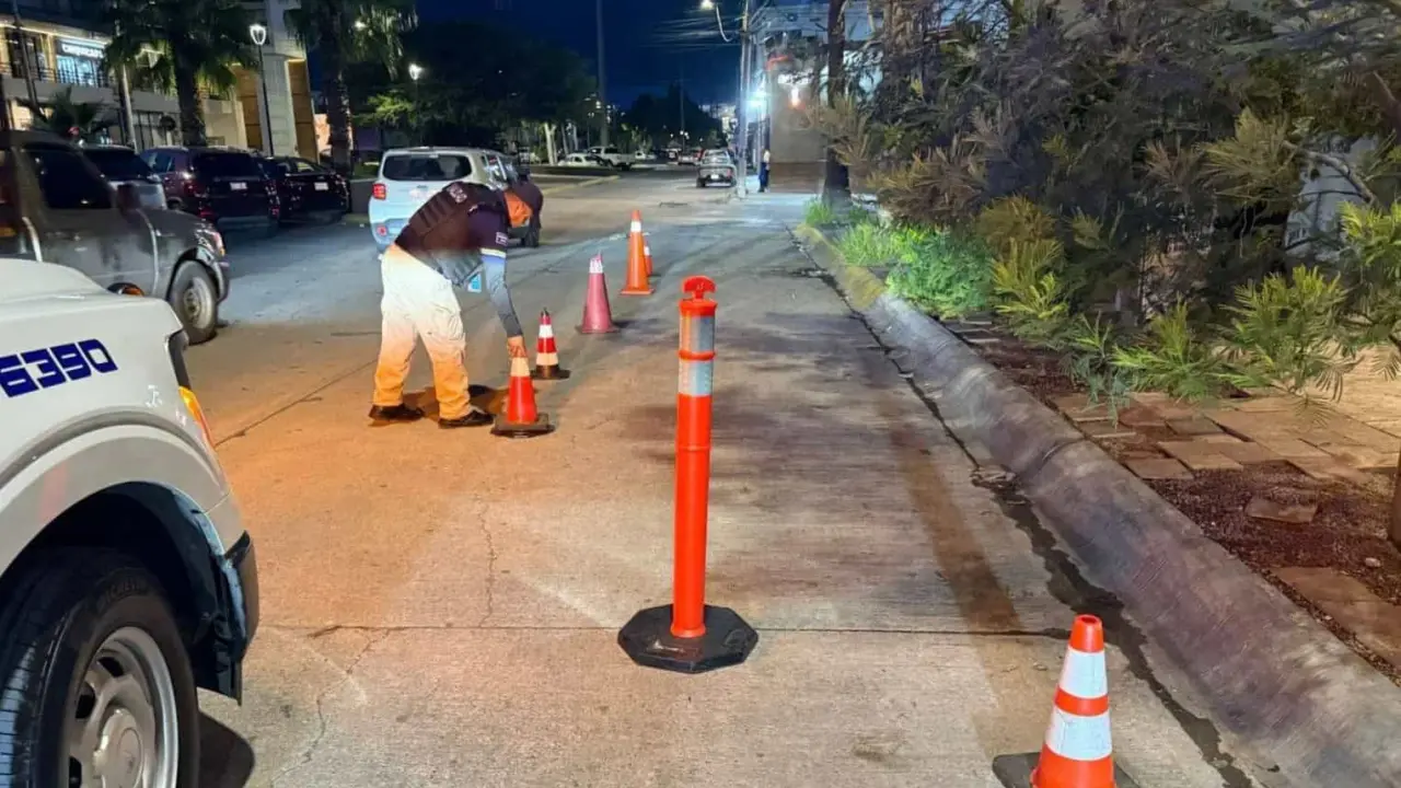 En operativo, retiran vehículos y 30 objetos de avenida Himalaya