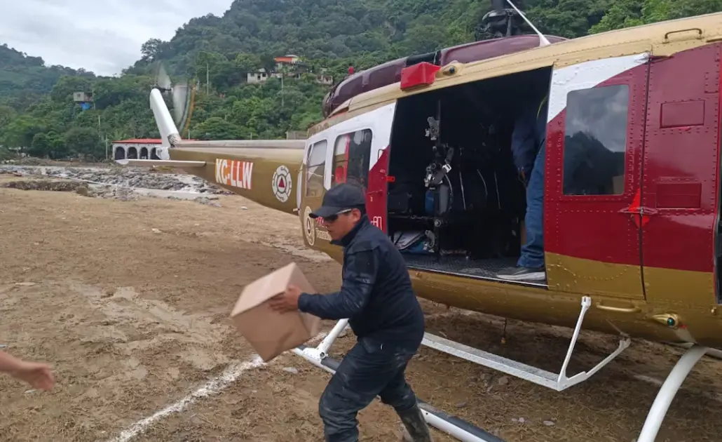 Tamaulipas envía helicóptero y ayuda a Veracruz por inundaciones