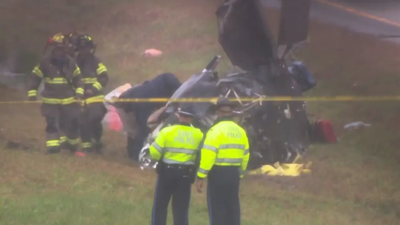 Avioneta se estrella en autopista de Dartmouth