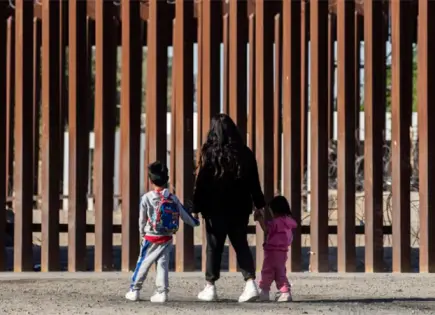 Embajada de EU advierte sobre consecuencias legales a migrantes Embajada de EU advierte sobre consecuencias legales a migrantes