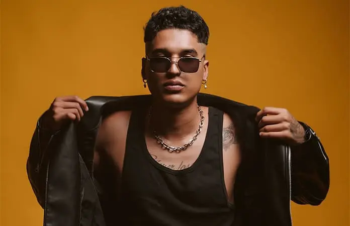 “LA CONSTRUCCIÓN DE IDENTIDAD ARTÍSTICA”