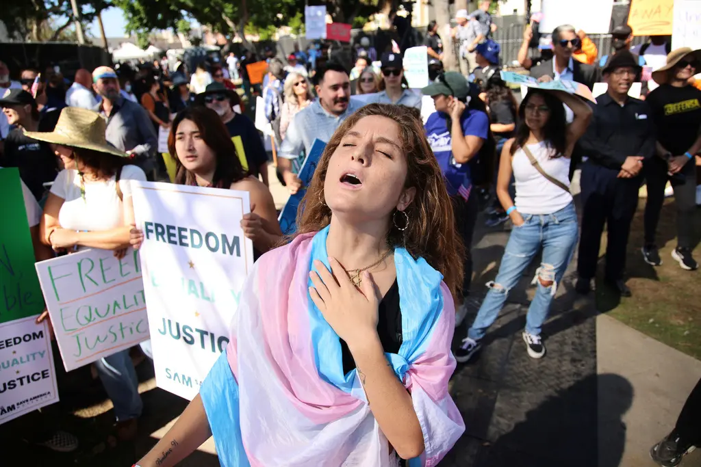 Los Ángeles votará por estado de emergencia ante redadas migratorias