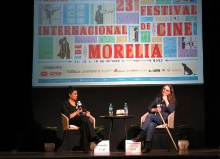 Lucrecia Martel expone caso de despojo a comunidad indígena en su documental