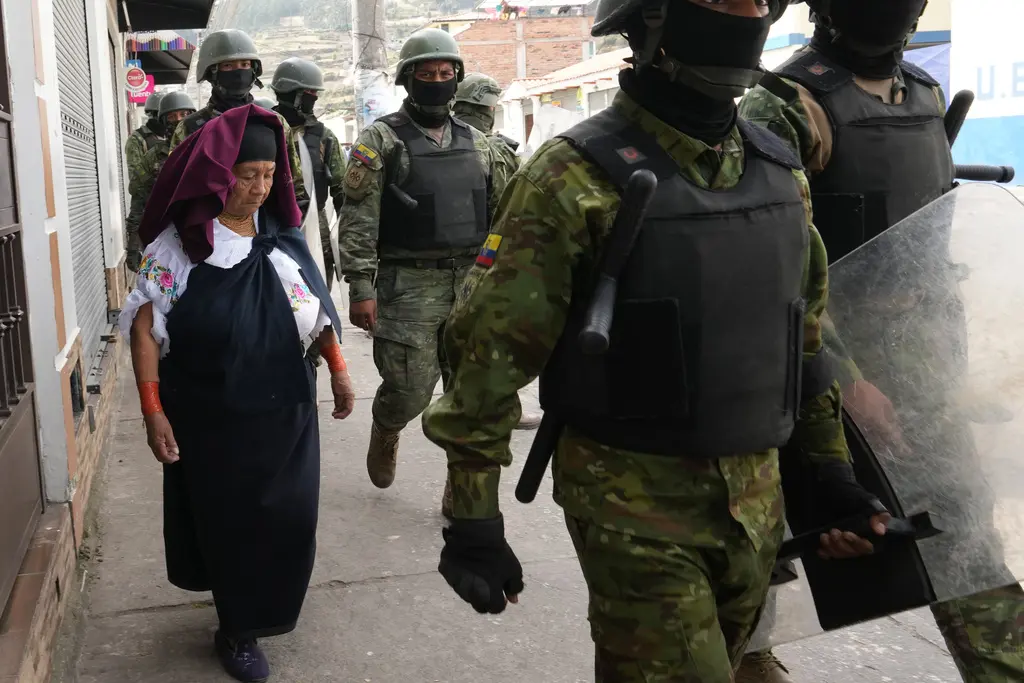 Paro indígena en Ecuador deja a Otavalo sitiada y sin provisiones